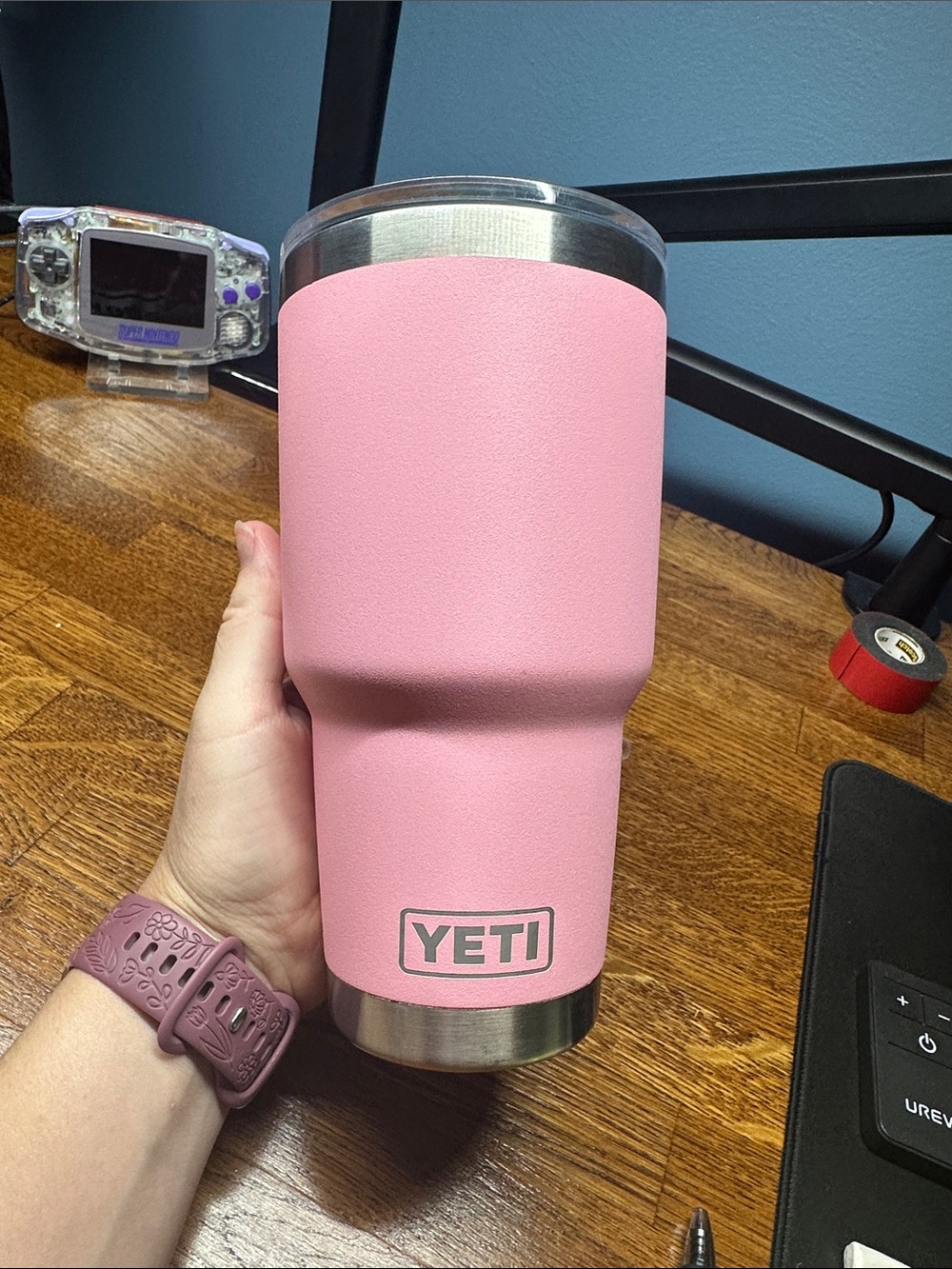 Pink yeti 30oz